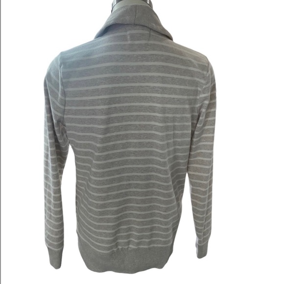 Banana Republic pullover - Picture 3 of 4